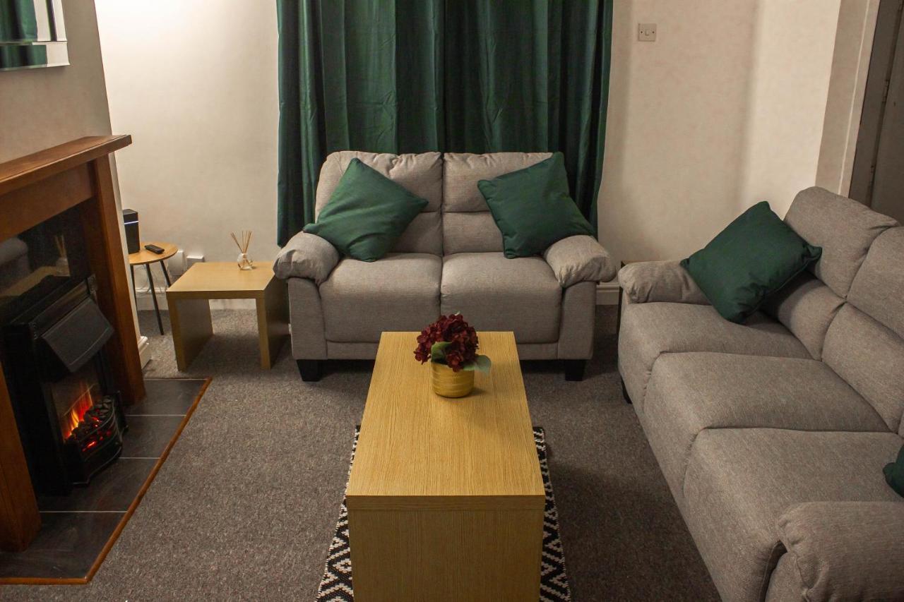 Business Friendly 3Br Home - King Size Beds & Centrally Located Swansea Zewnętrze zdjęcie