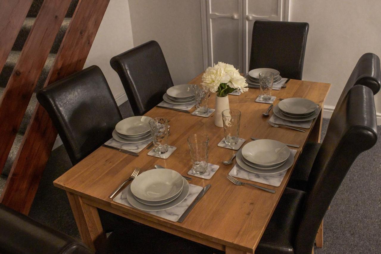 Business Friendly 3Br Home - King Size Beds & Centrally Located Swansea Zewnętrze zdjęcie