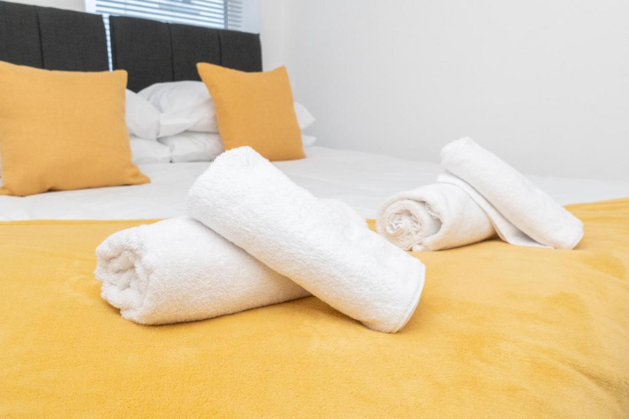 Business Friendly 3Br Home - King Size Beds & Centrally Located Swansea Zewnętrze zdjęcie